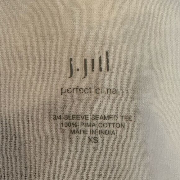 J Jill Scoop Neck 3/4 sleeve White T - Picture 4 of 4